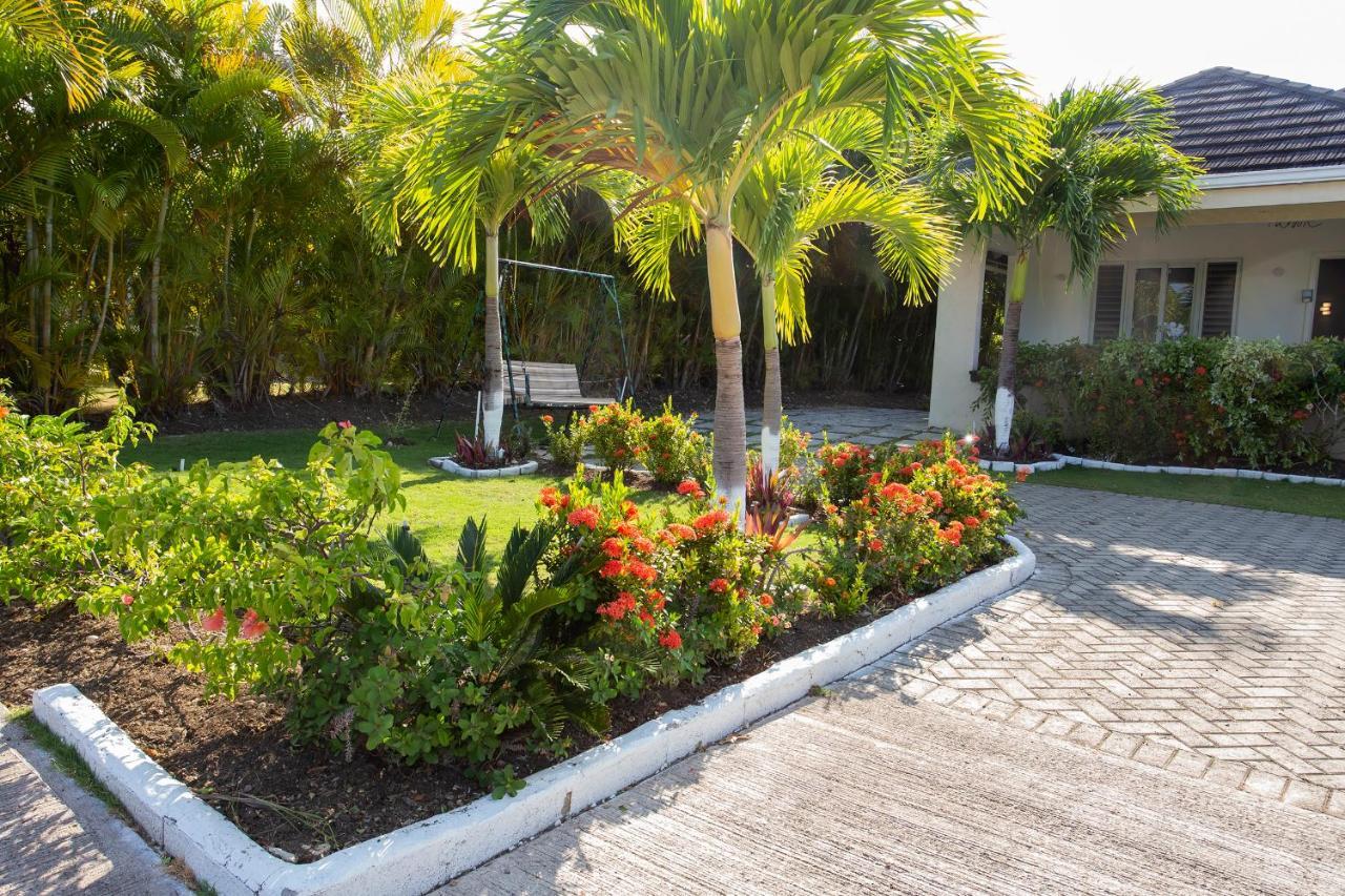 Nature'S Choice Home Richmond Palms, Jamaica Eksteriør billede